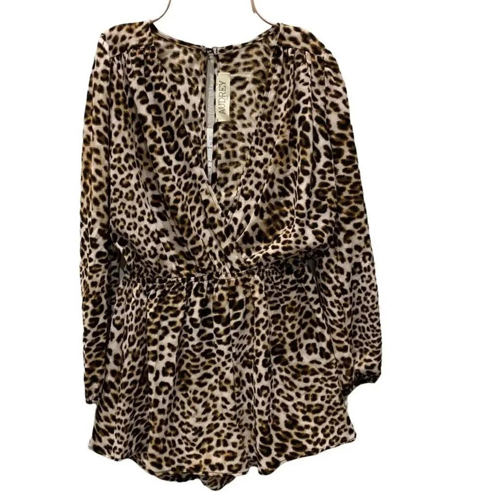 Audrey 3+1 romper animal print leopard gathered elasticized waist size small‎